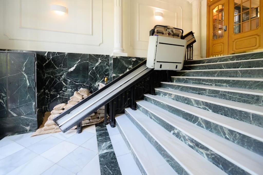 Encantador Apartamento Temporal Centrico Con Patio Privado Mpe51 Apartment มาดริด ภายนอก รูปภาพ